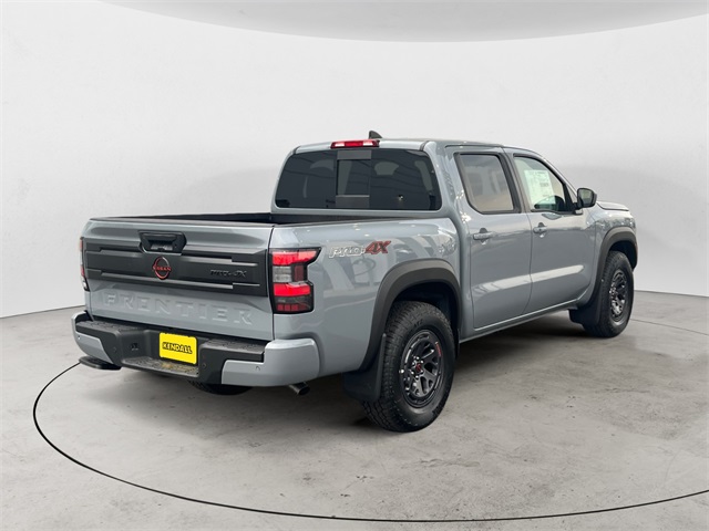 2025 Nissan Frontier Crew Cab PRO-4X photo 4