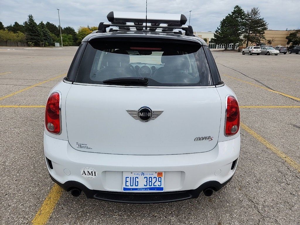 2011 Mini Countryman S photo 9