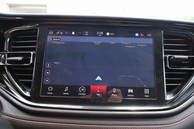 2025 Dodge Durango R/T Plus photo 17