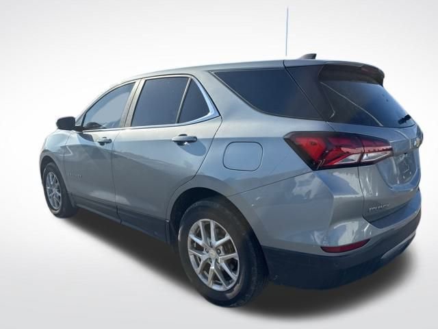 2023 Chevrolet Equinox LT photo 3