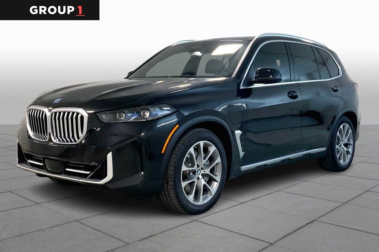 2026 BMW X5 M50i's photo