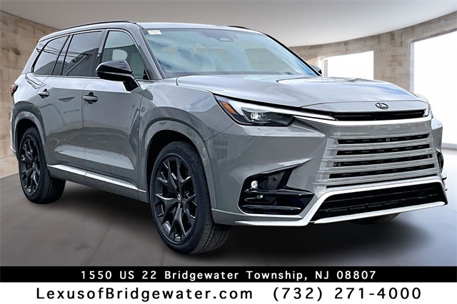 2026 Lexus TX Hybrid's photo