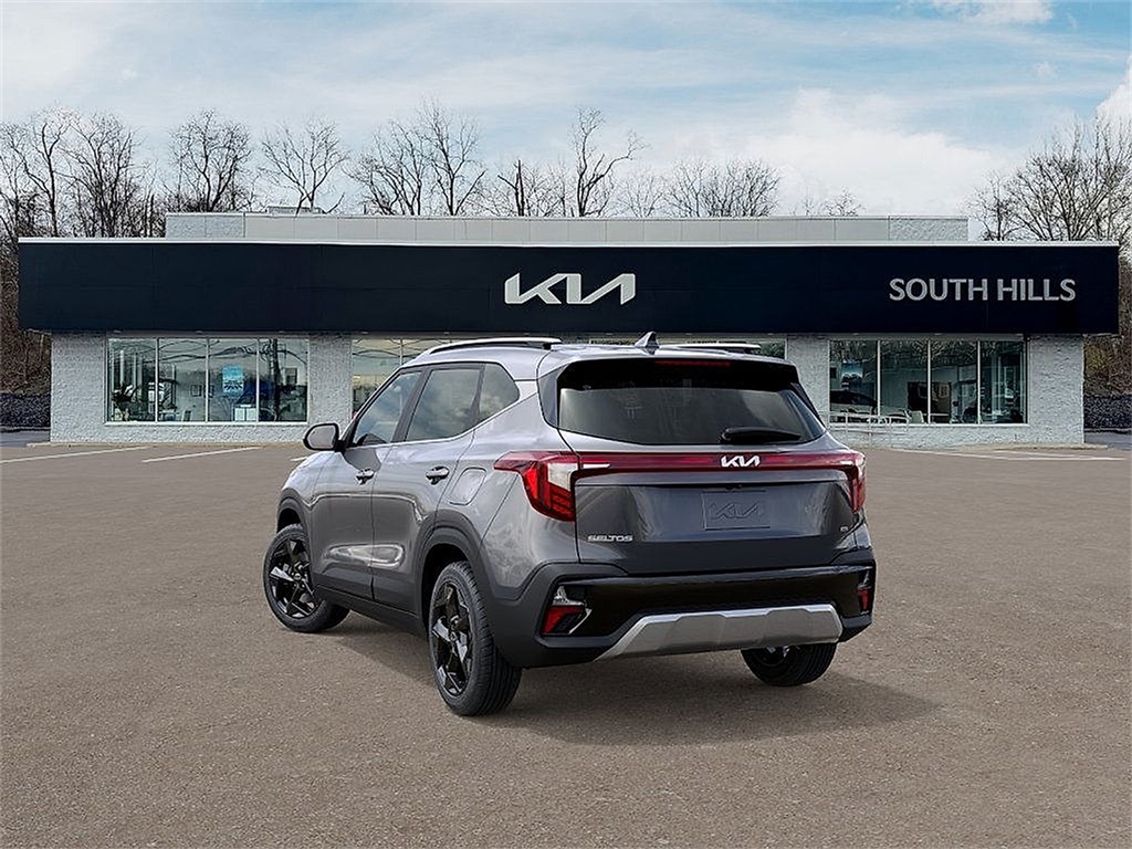 2026 Kia Seltos EX photo 2