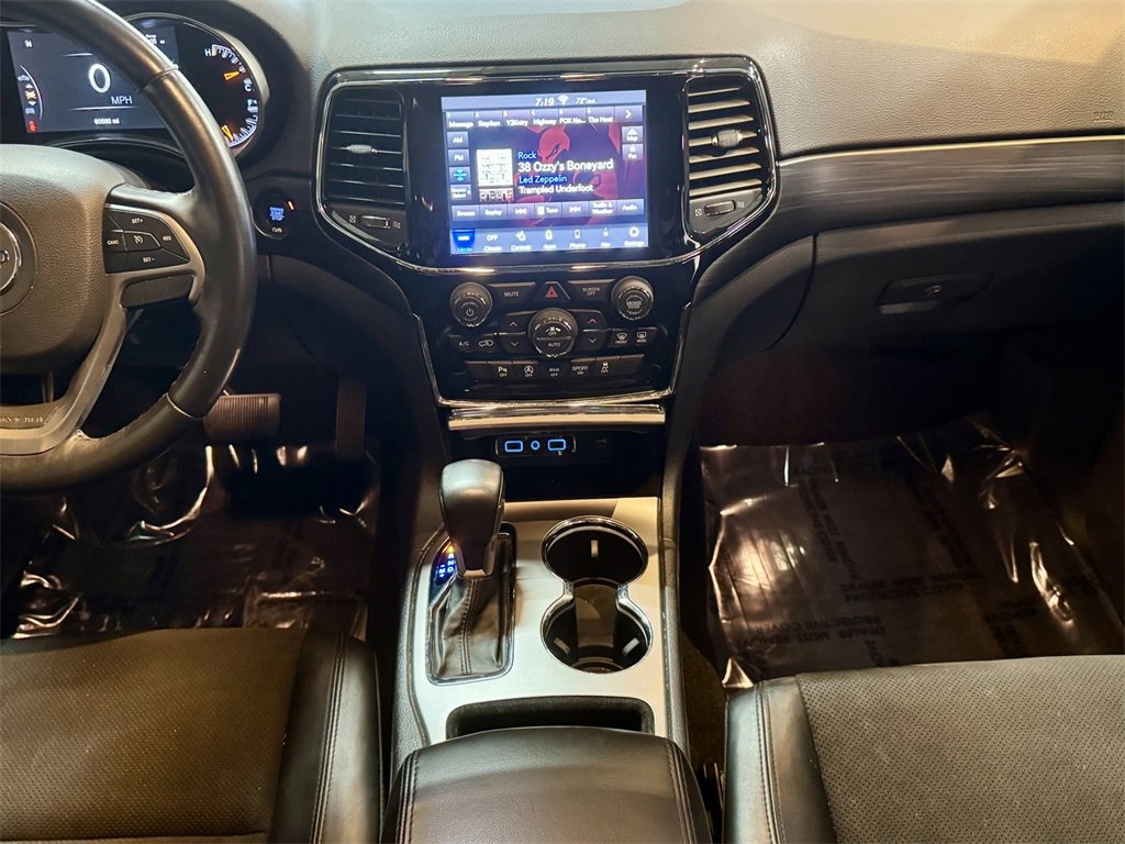 2020 Jeep Grand Cherokee Altitude photo 22