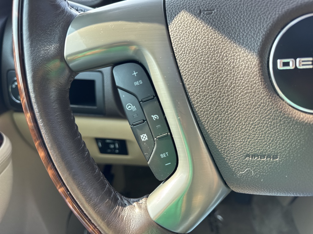 2013 Gmc Yukon Denali photo 31