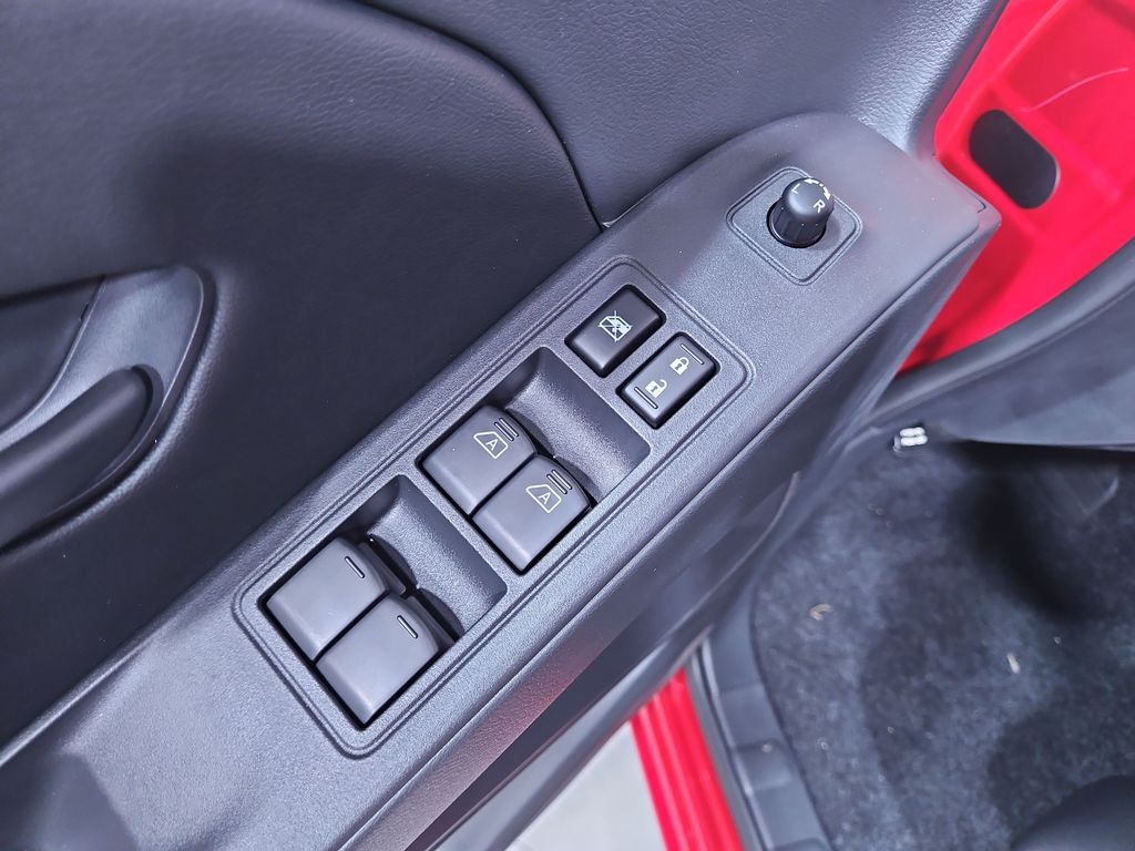 2026 Nissan Frontier SV photo 11