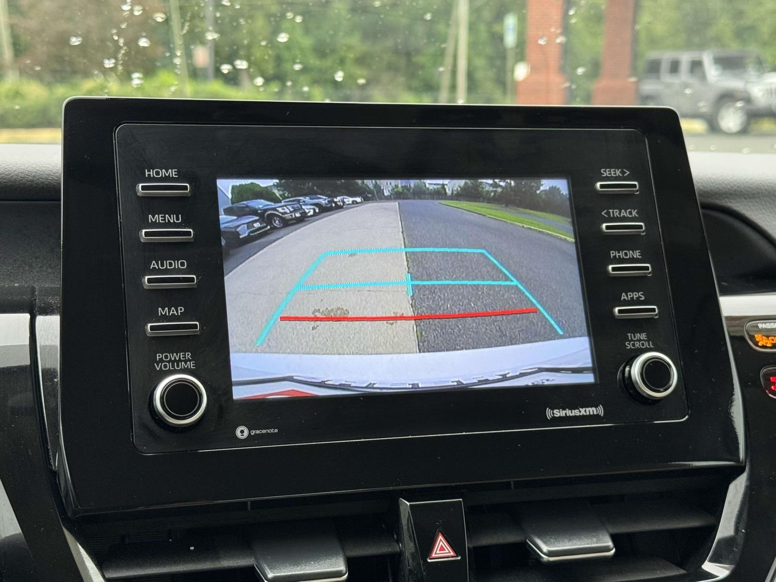 2023 Toyota Camry LE photo 4