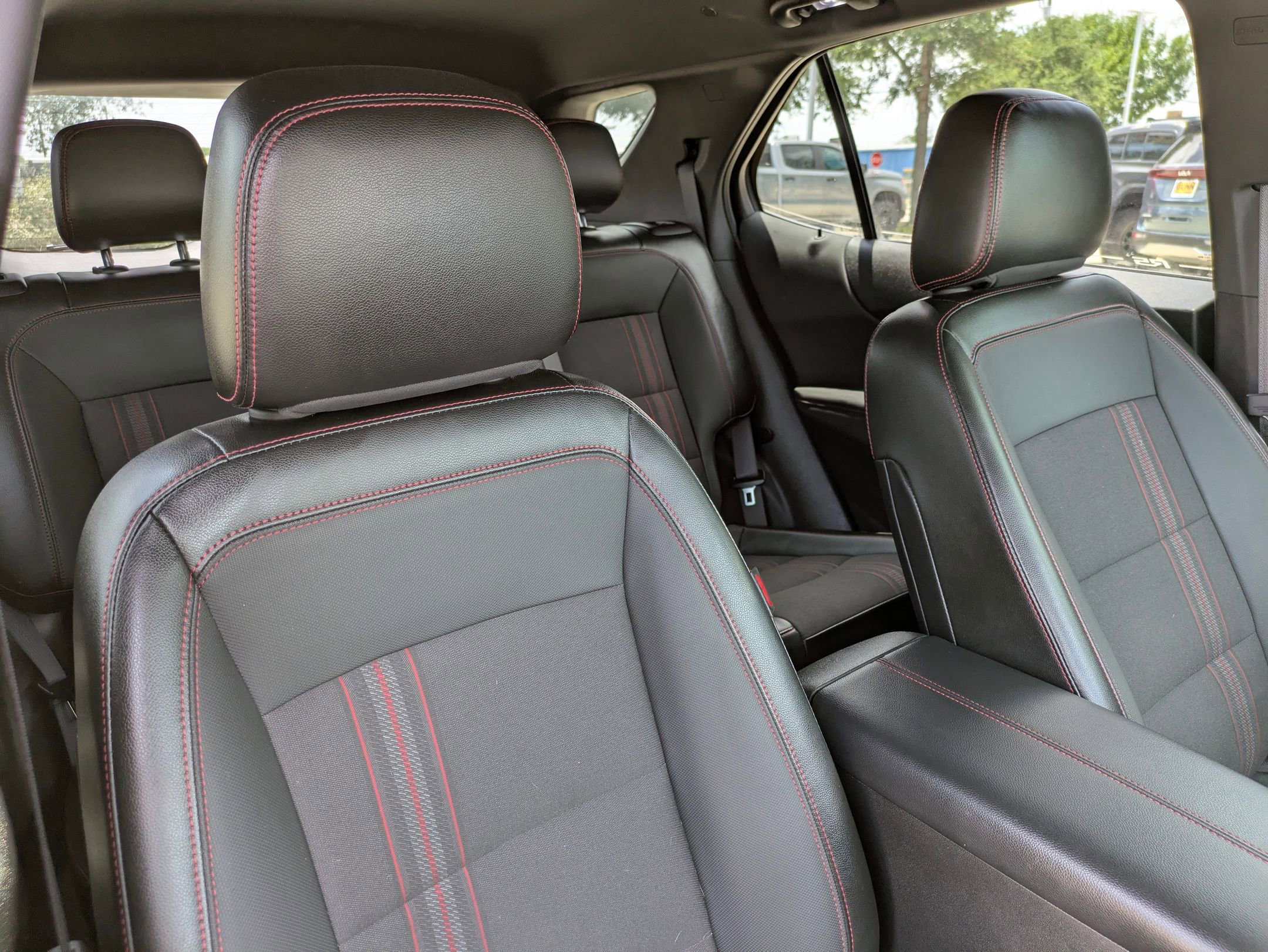 2022 Chevrolet Equinox RS photo 28