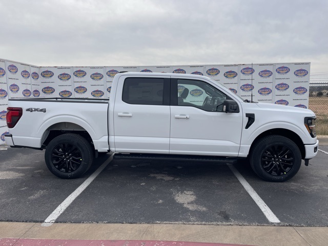 2025 Ford F-150 XLT's photo