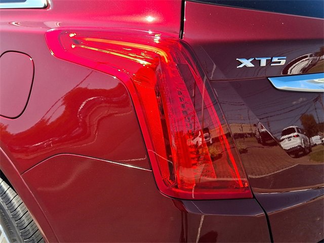 2018 Cadillac XT5 Luxury photo 11