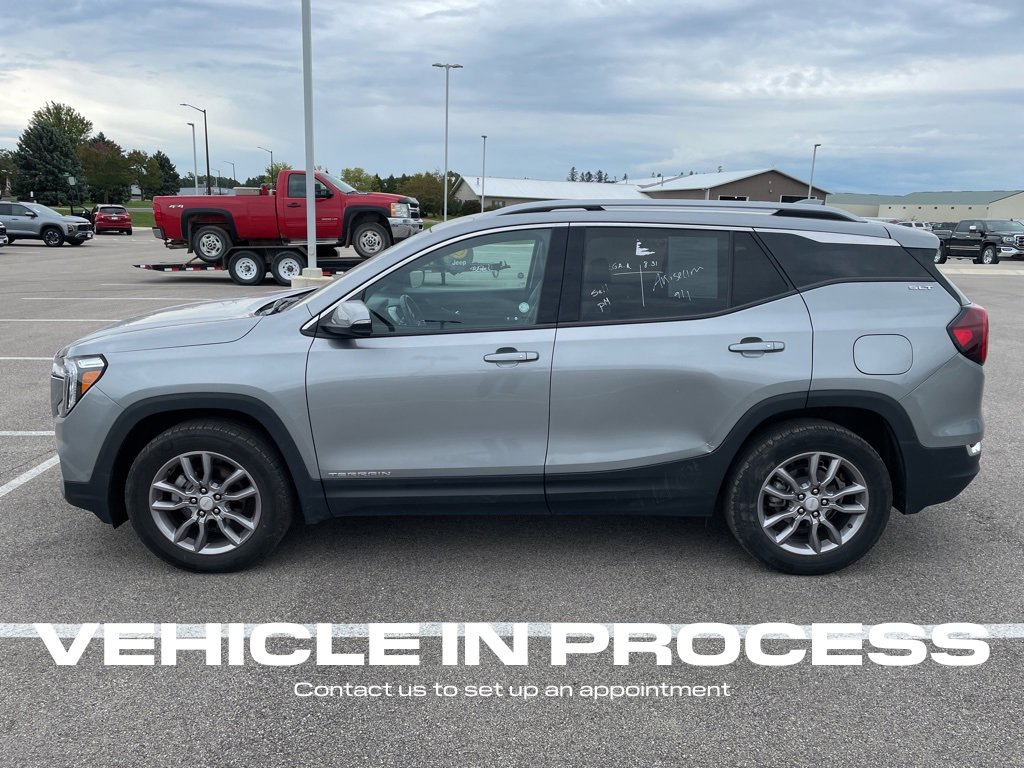 2024 Gmc Terrain SLT photo 5