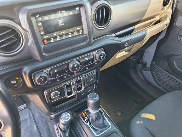 2020 Jeep Gladiator Sport photo 6