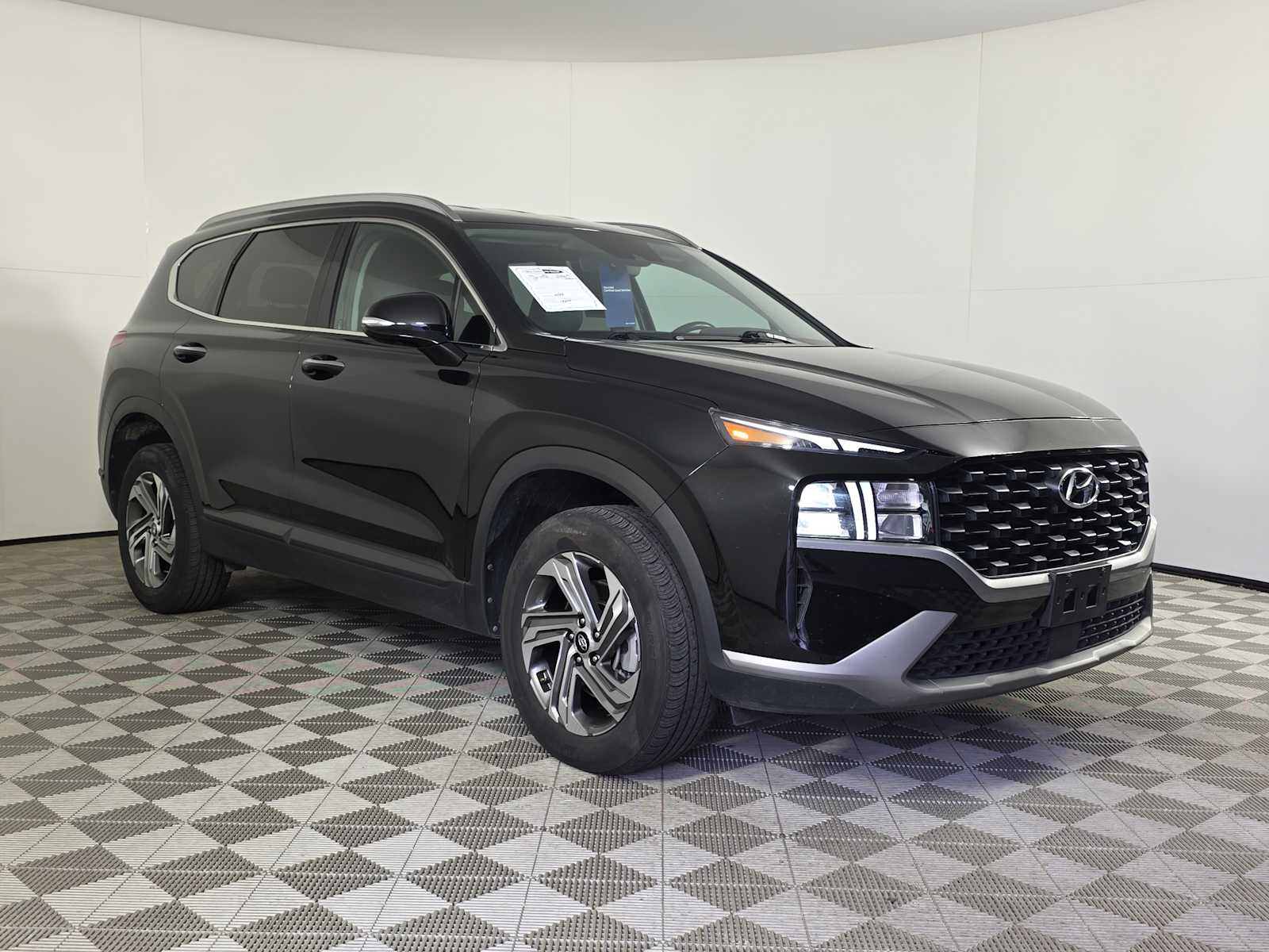 2023 Hyundai Santa Fe SEL's photo