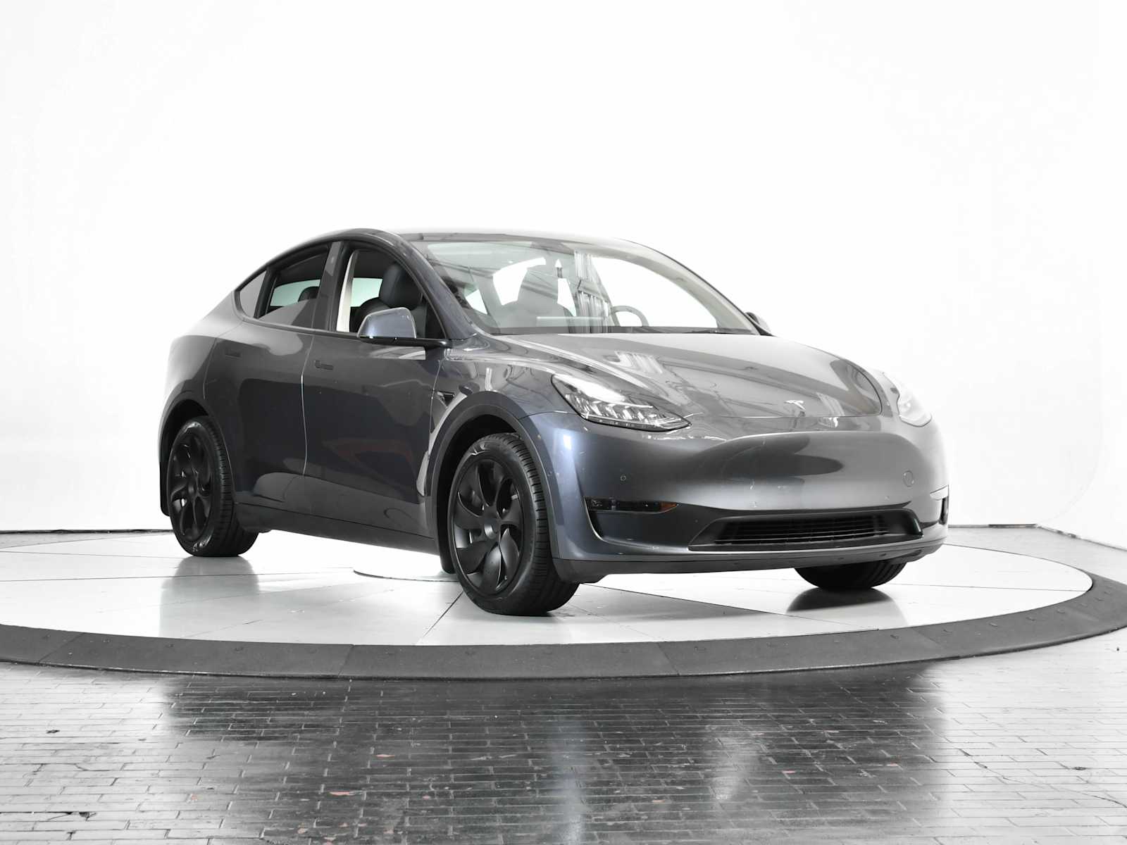 2022 Tesla Model Y Long Range photo 5