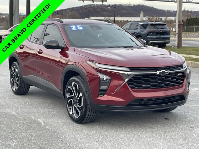 2025 Chevrolet Trax RS's photo