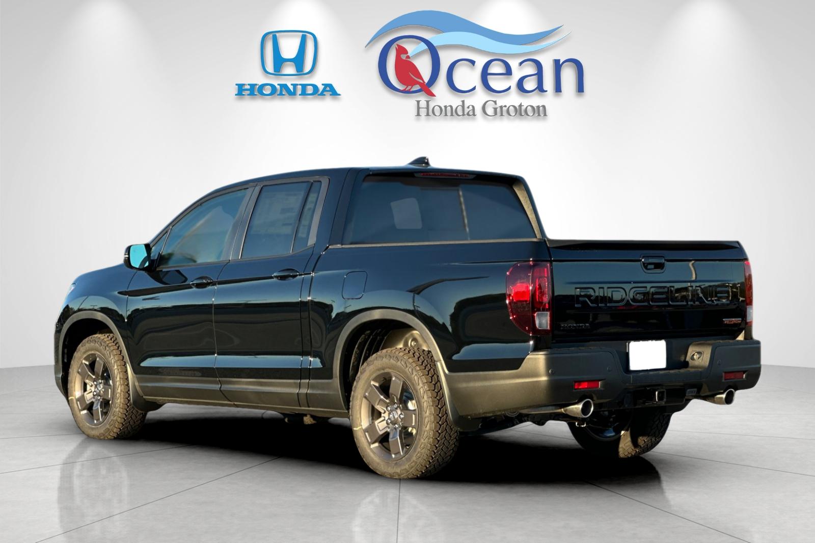 2026 Honda Ridgeline TrailSport photo 2