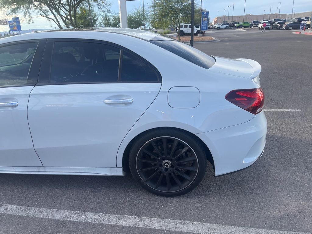 2019 Mercedes Benz A 220 photo 7