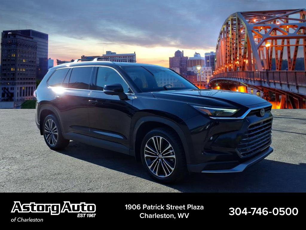 2024 Toyota Grand Highlander Platinum's photo