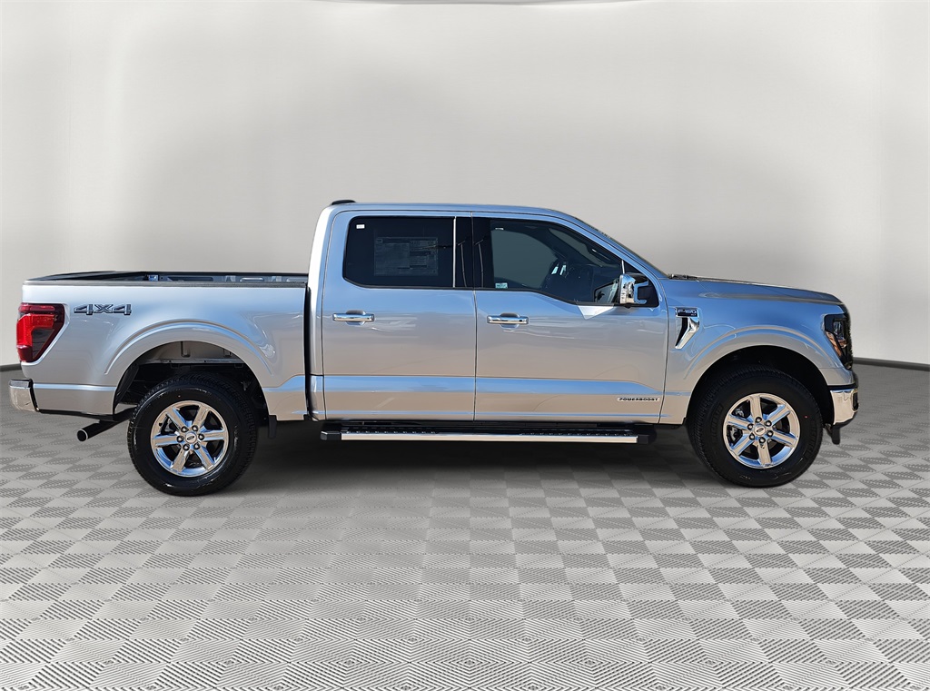 2025 Ford F-150 XLT photo 2
