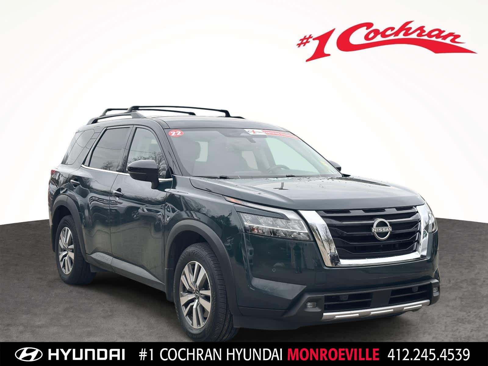 2022 Nissan Pathfinder SL