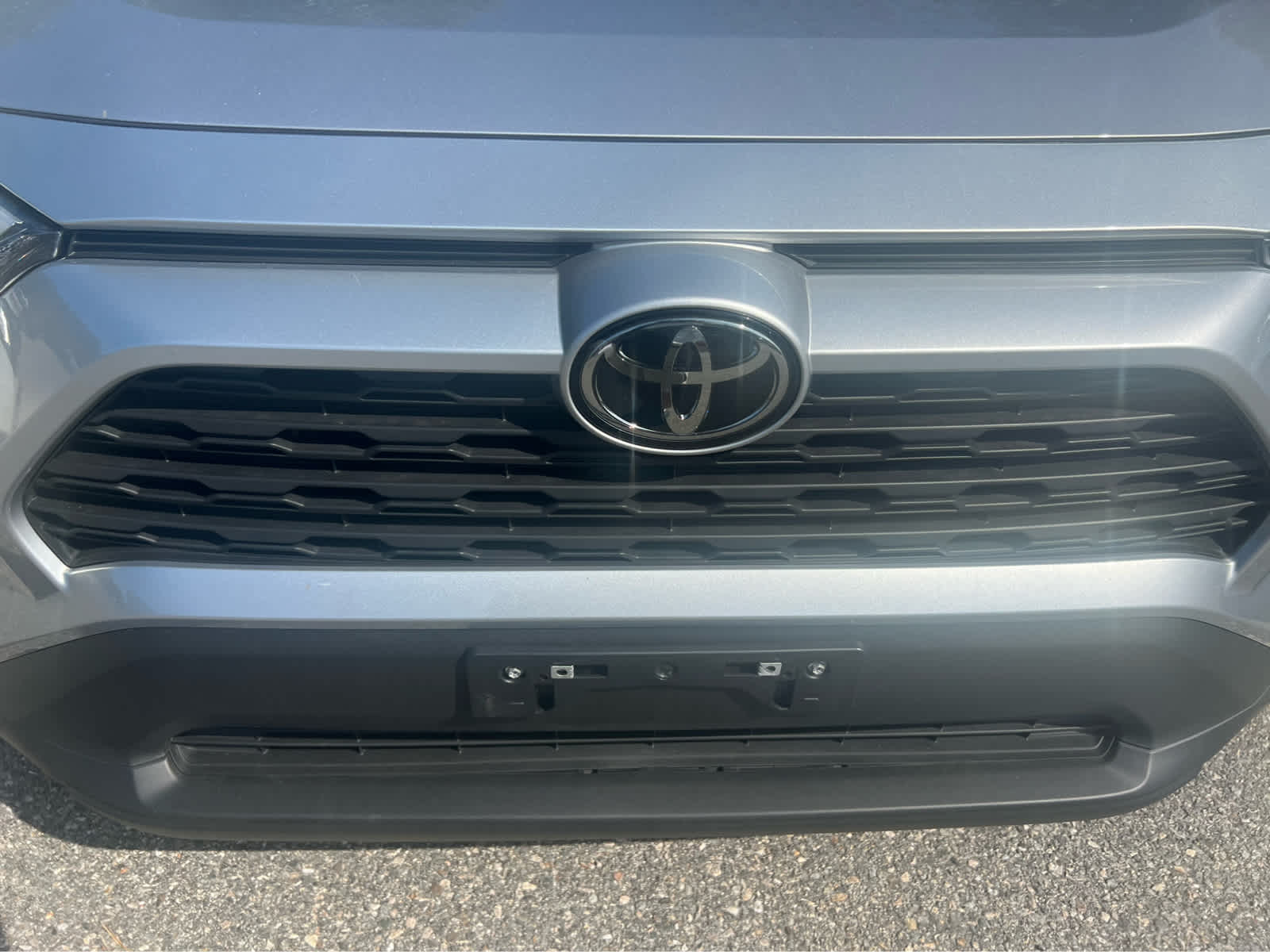 2024 Toyota RAV4 LE photo 2