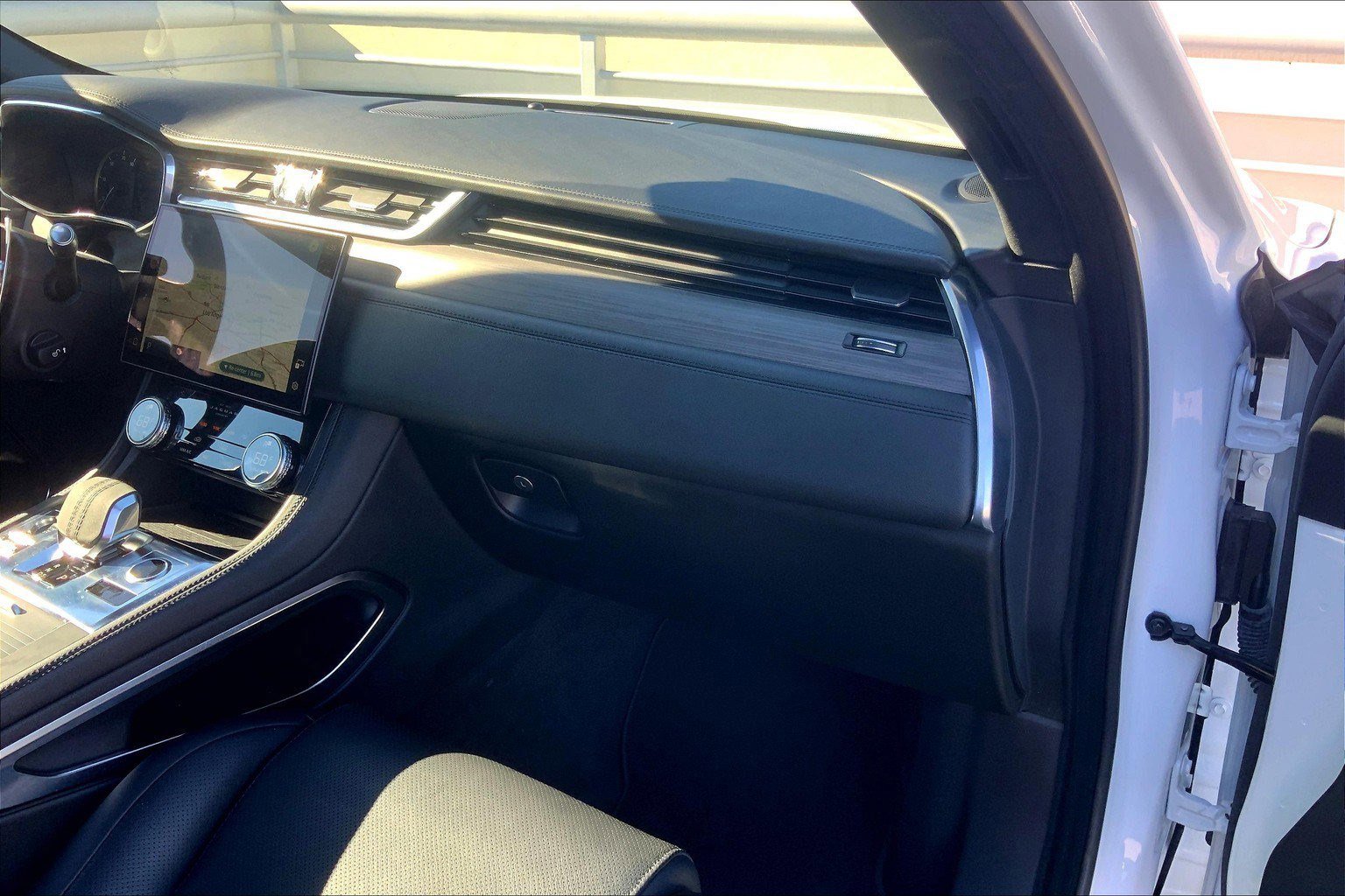 2022 Jaguar F-PACE P250 S photo 19