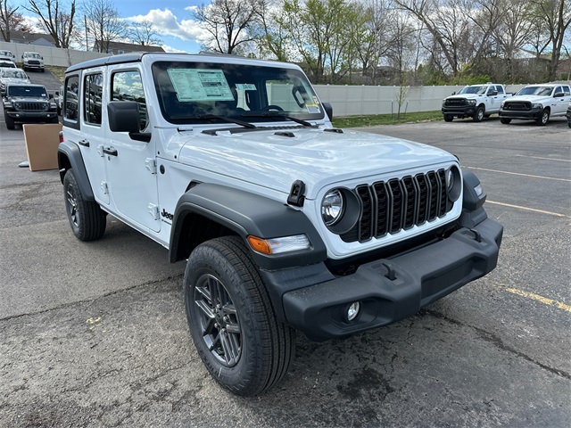 2025 Jeep Wrangler Sport S photo 3