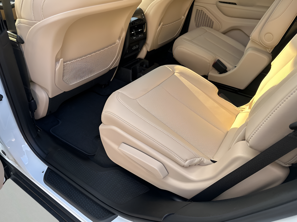 2025 Jeep Grand Cherokee Limited photo 17