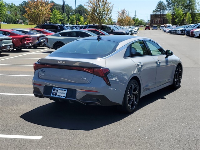 2025 Kia K5 GT-Line photo 4