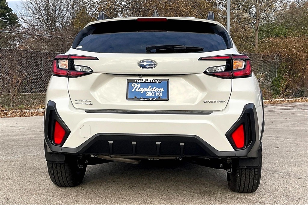 2025 Subaru Crosstrek Premium photo 3