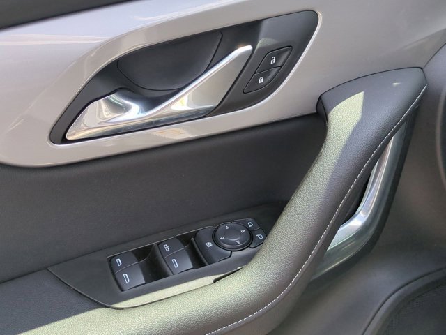 2025 Chevrolet Blazer 2LT photo 14