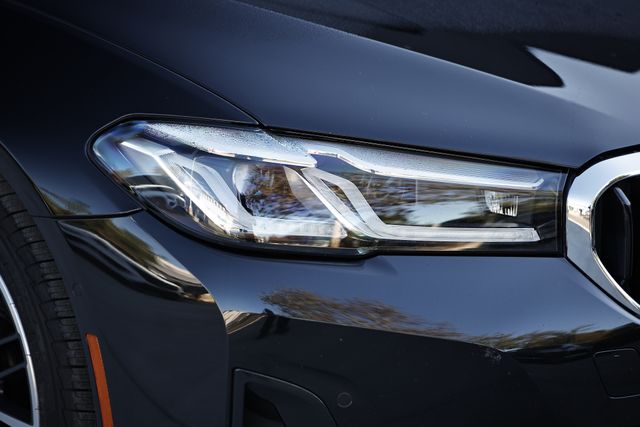 2021 Bmw 540i xDrive photo 2