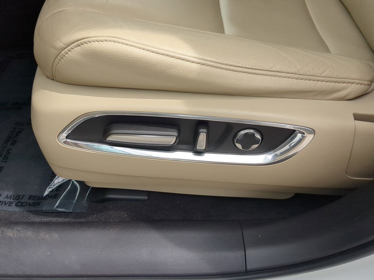 2020 Acura MDX SH-AWD photo 18