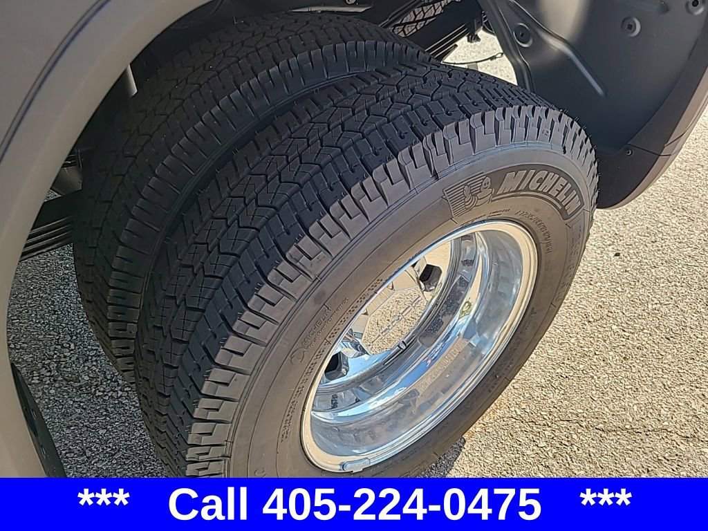 2026 Gmc Sierra 3500 HD Denali photo 5