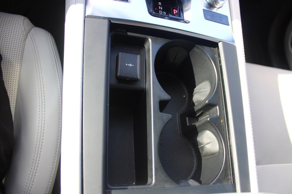 2024 Jaguar F-PACE R-Dynamic S P400 photo 21