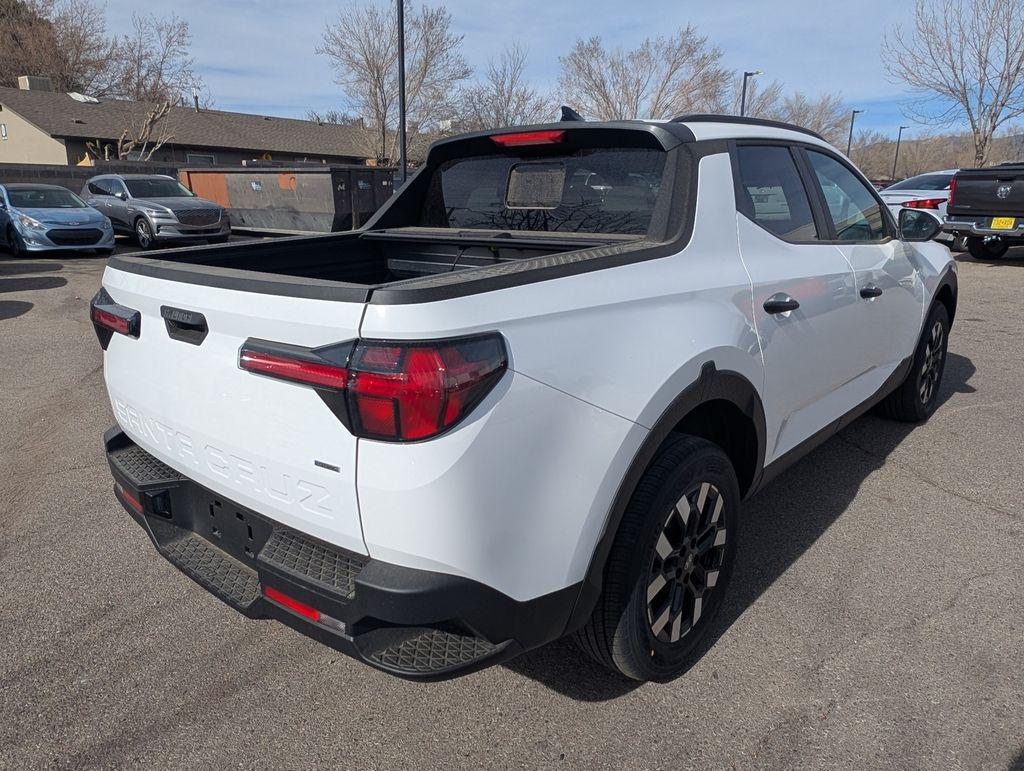 2025 Hyundai Santa Cruz SEL Activity photo 4