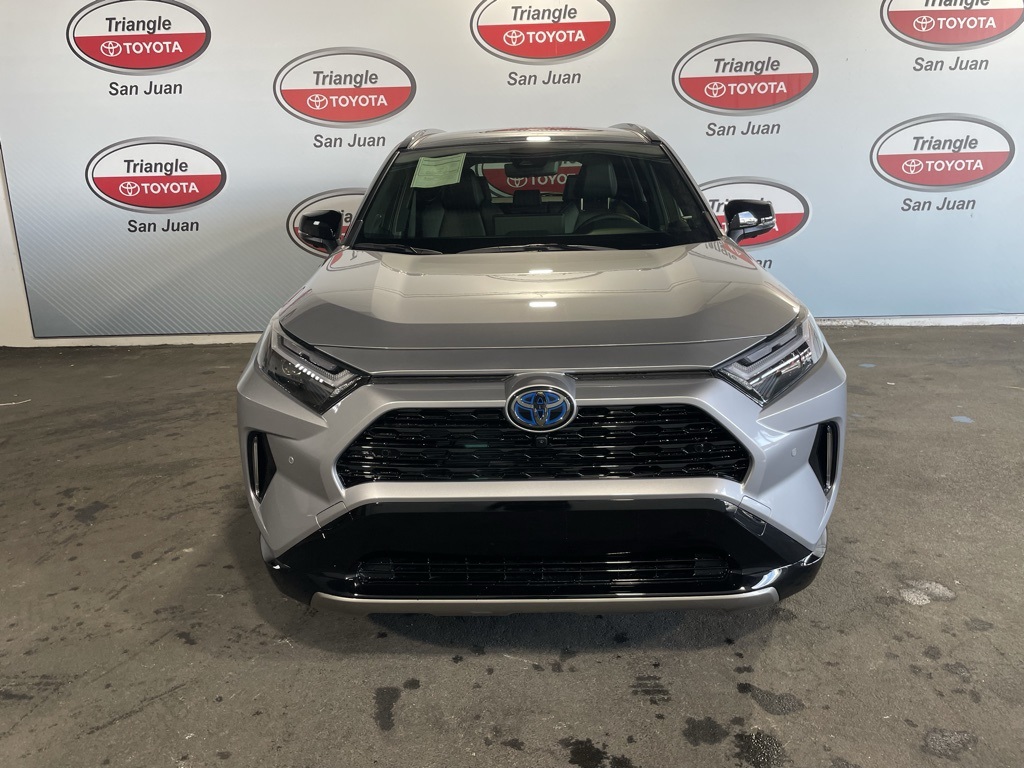 2025 Toyota RAV4 Hybrid XSE photo 2