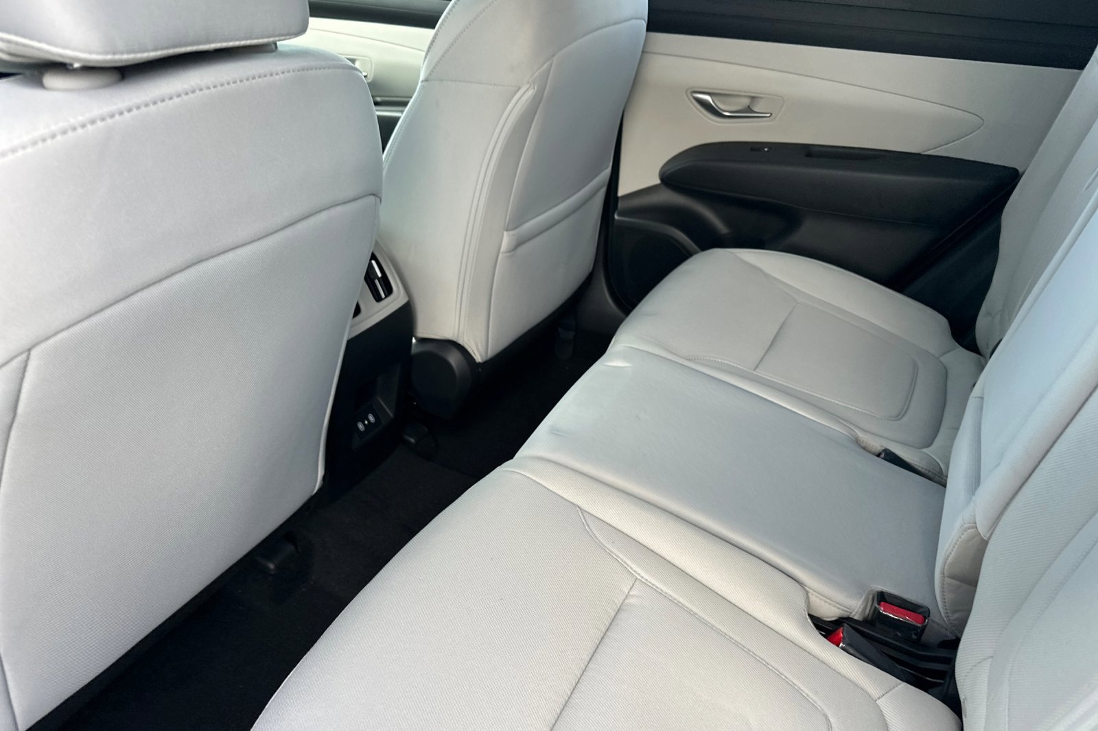 2026 Hyundai Tucson SEL photo 10