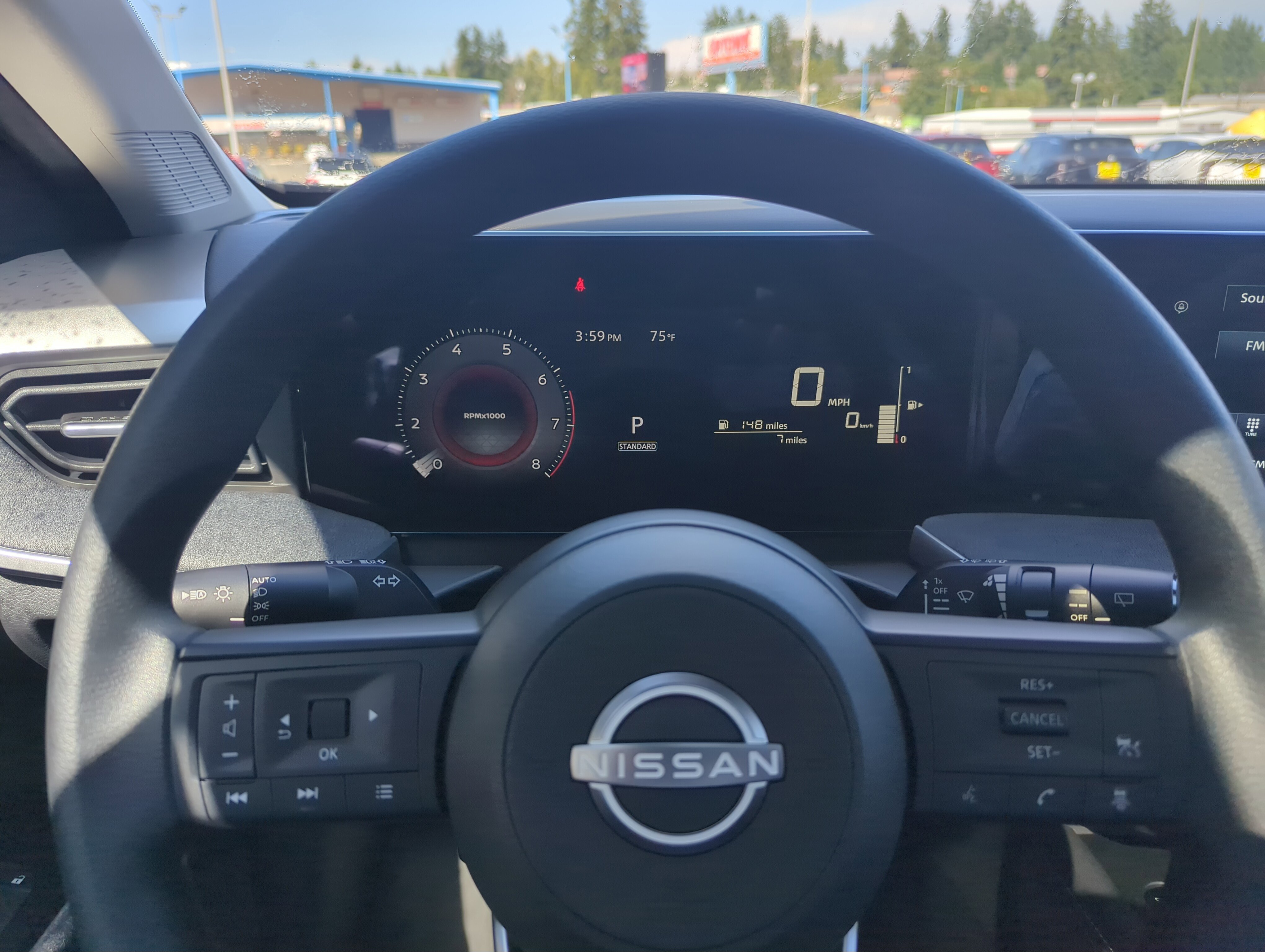 2025 Nissan Kicks SV photo 3