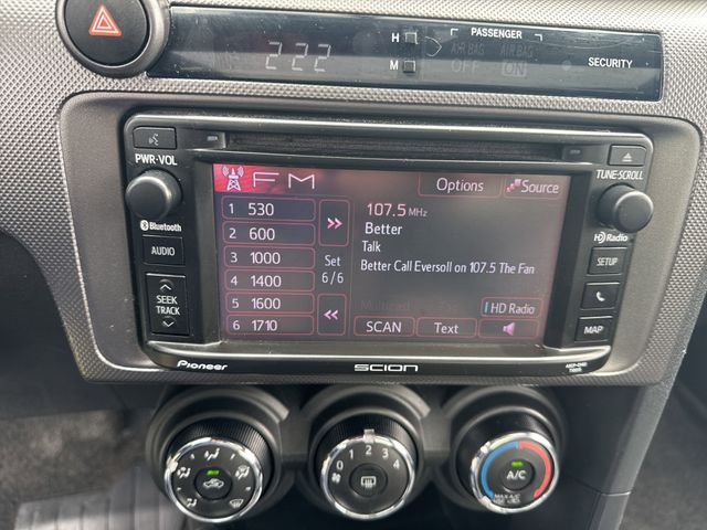 2014 Scion tC Base photo 15