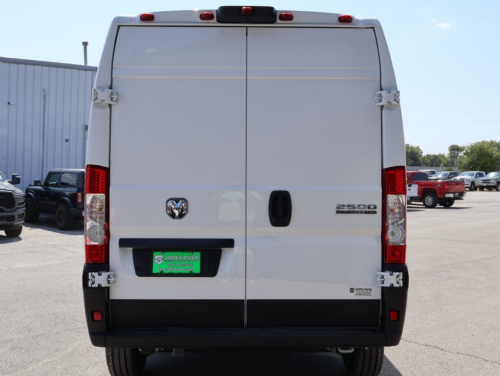 2025 Ram ProMaster 2500 photo 2