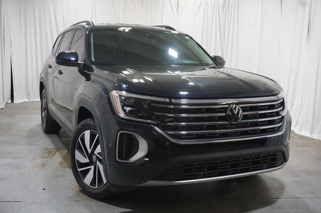 2024 Volkswagen Atlas SE Technology photo 4
