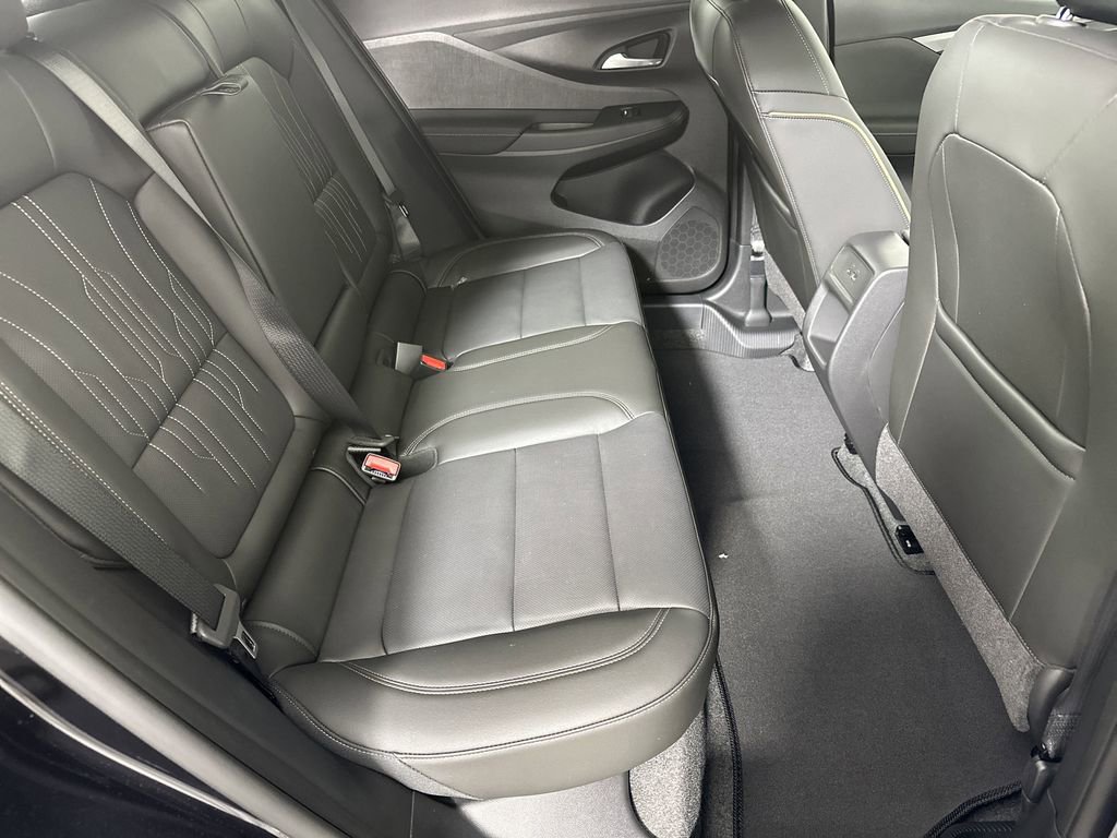 2025 Buick Envista Avenir photo 13