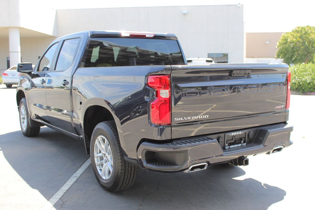 2023 Chevrolet Silverado 1500 RST photo 8