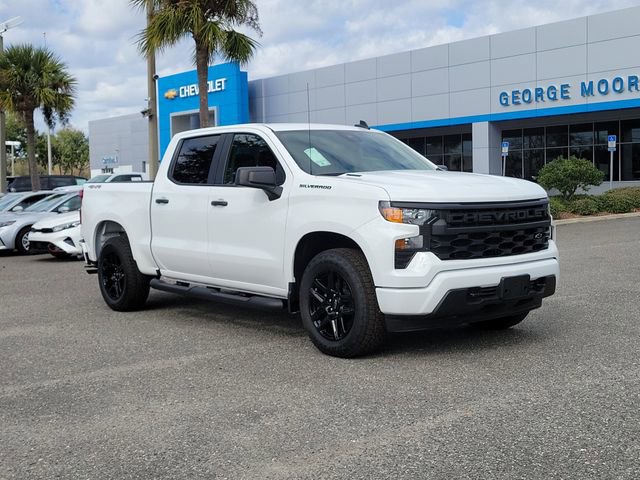 2026 Chevrolet Silverado Base's photo