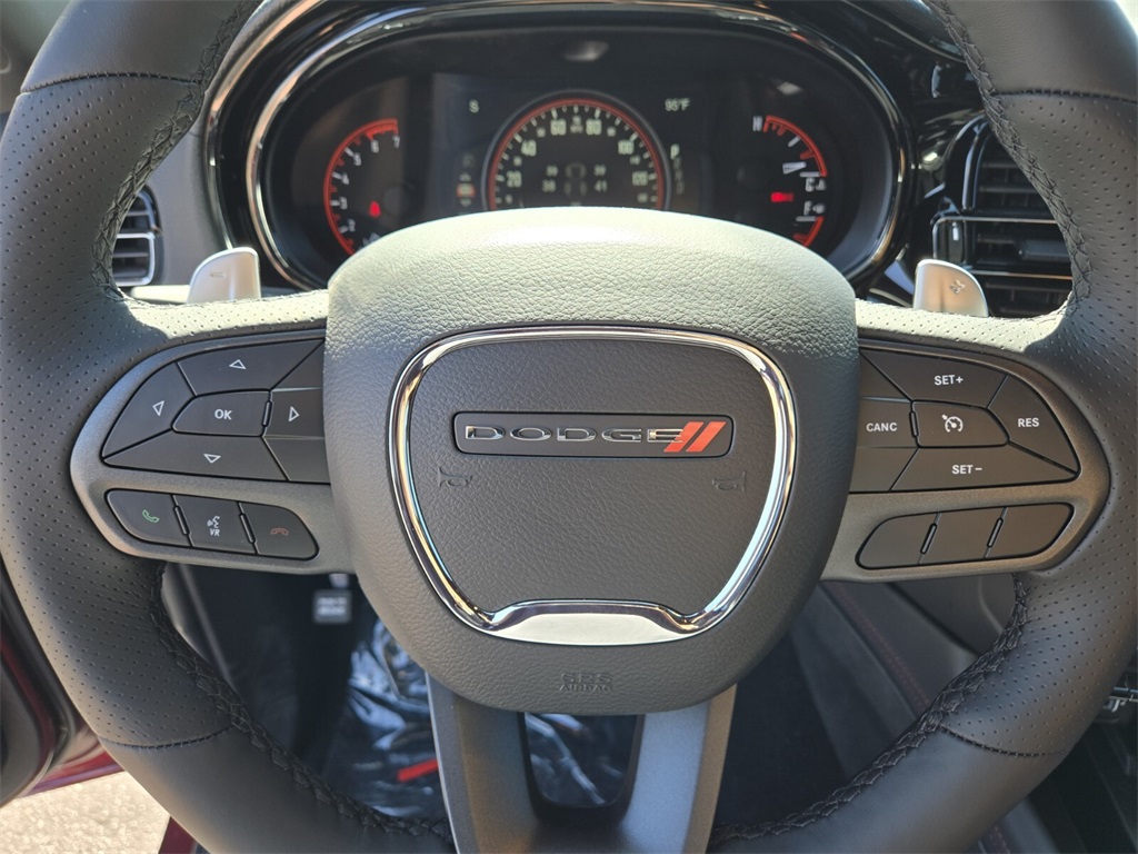 2025 Toyota RAV4 R/T photo 10