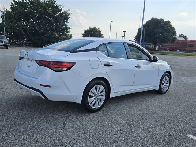 2025 Nissan Sentra S photo 12