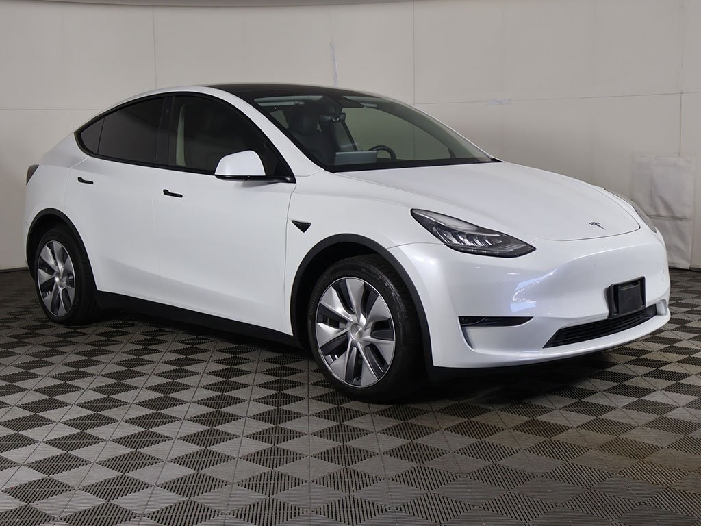Used 2023 Tesla Model Y Long Range with VIN 7SAYGDEE8PA066401 for sale in Bedford, OH