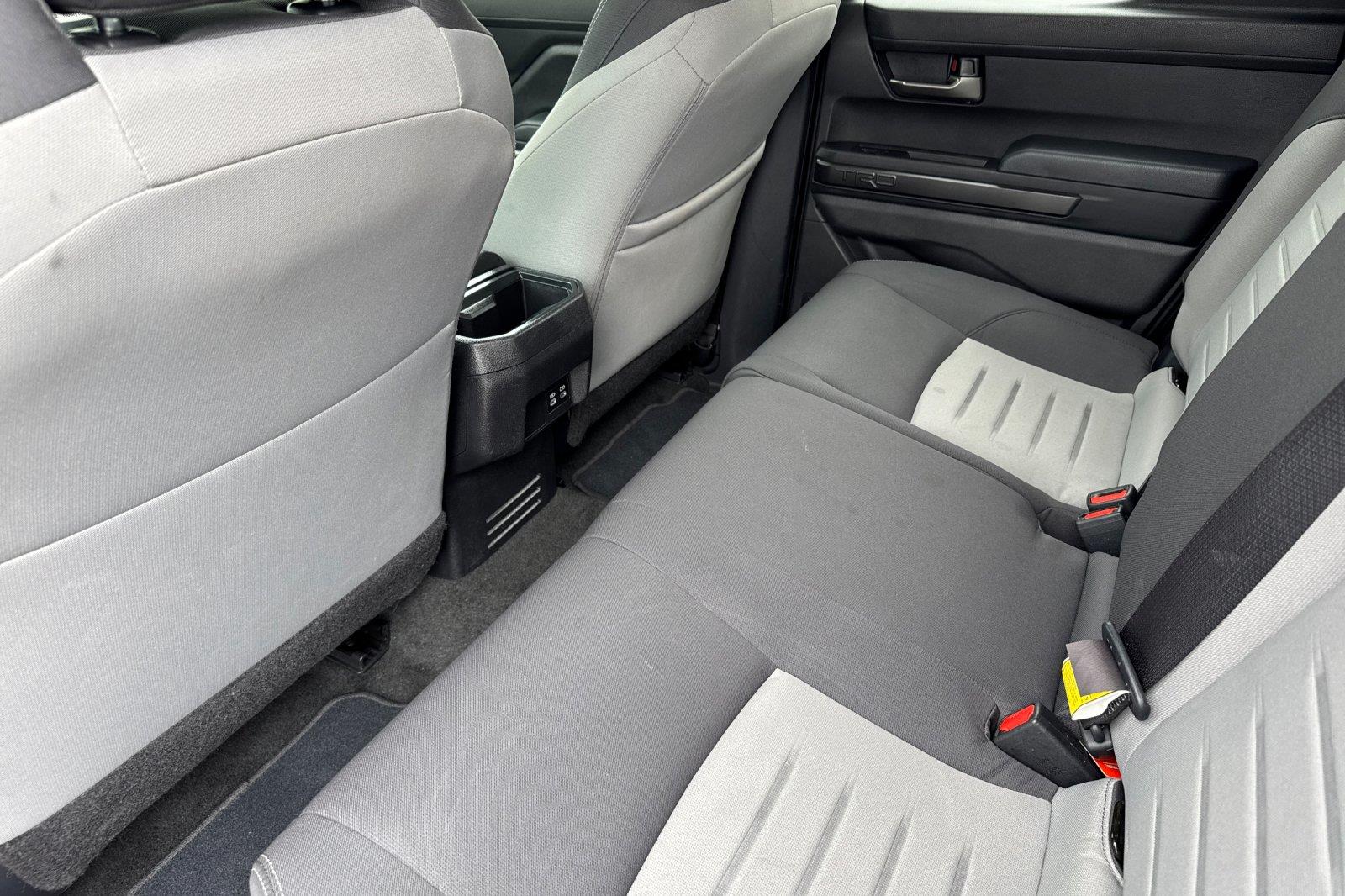 2024 Toyota Tacoma TRD Double Cab photo 7