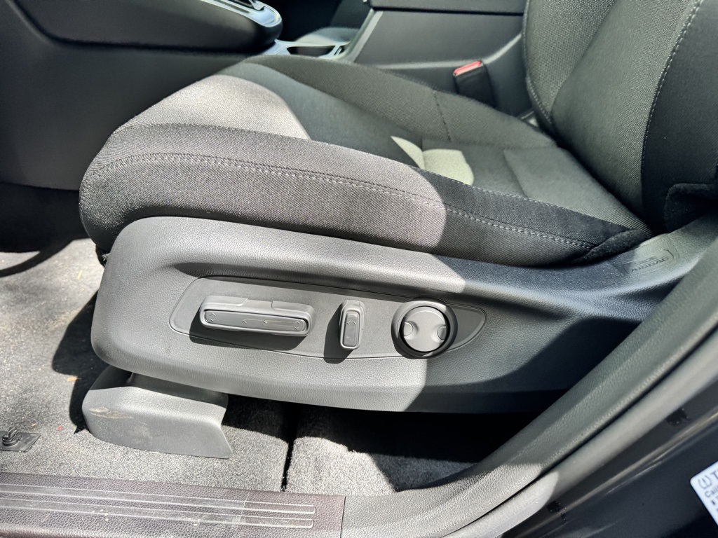 2026 Honda CR-V EX photo 12